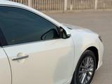 Toyota Camry 2017 года за 13 700 000 тг. в Жетысай – фото 4