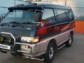 Mitsubishi Delica