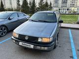 Volkswagen Passat 1994 года за 1 500 000 тг. в Астана – фото 2