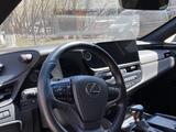 Lexus ES 250 2021 годаүшін21 800 000 тг. в Астана – фото 2