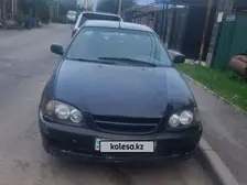Toyota Avensis, 2002