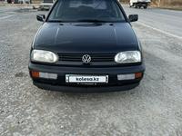 Volkswagen Golf 1992 годаүшін2 200 000 тг. в Тараз