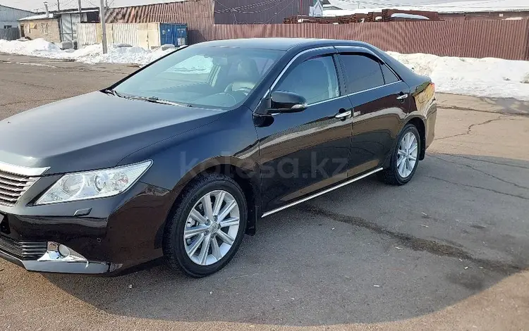 Toyota Camry 2013 годаүшін10 800 000 тг. в Алматы