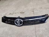 Решетка на Toyota за 10 000 тг. в Алматы