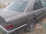 Mercedes-Benz C 230 1993 года за 650 000 тг. в Тараз