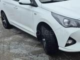 Hyundai Accent 2021 года за 6 650 000 тг. в Кокшетау – фото 3
