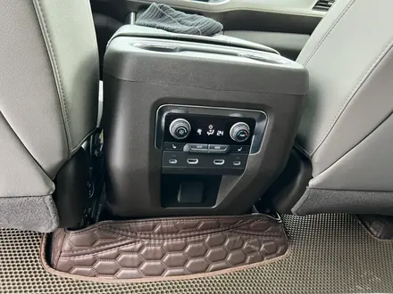 Chevrolet Tahoe 2023 года за 40 500 000 тг. в Усть-Каменогорск – фото 6
