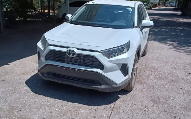 Toyota RAV4 2023 года за 14 850 000 тг. в Алматы