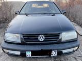 Volkswagen Vento 1993 годаүшін1 000 000 тг. в Уральск – фото 2