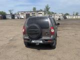 Chevrolet Niva 2014 года за 2 700 000 тг. в Павлодар – фото 2