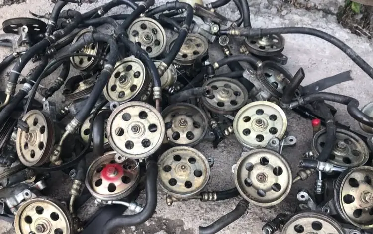 Гур насос на Ниссан за 15 000 тг. в Алматы