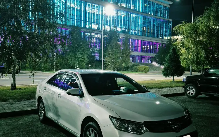Toyota Camry 2015 годаүшін9 600 000 тг. в Астана