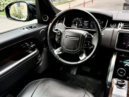 Land Rover Range Rover 2018 года за 40 000 000 тг. в Алматы – фото 13