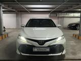 Toyota Camry 2020 года за 14 900 000 тг. в Алматы – фото 5