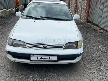 Toyota Carina E 1998 года за 1 700 000 тг. в Алматы – фото 2