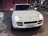 Porsche Cayenne 2005 года за 5 000 000 тг. в Астана