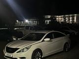 Hyundai Sonata 2010 года за 4 990 000 тг. в Уральск – фото 2