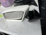 Зеркало Левое Мерседес 207 кузов W207 за 45 000 тг. в Алматы