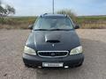 Kia Carnival 2001 годаfor1 800 000 тг. в Лисаковск