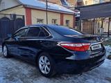 Toyota Camry 2015 года за 8 900 000 тг. в Шымкент – фото 5