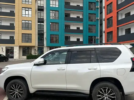 Toyota Land Cruiser Prado 2021 года за 21 700 000 тг. в Актау – фото 4