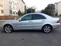 Mercedes-Benz C 180 2001 годаfor2 800 000 тг. в Алматы – фото 10