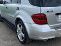 Mercedes-Benz ML 63 AMG 2007 годаfor8 500 000 тг. в Костанай – фото 8