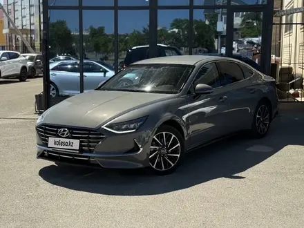 Hyundai Sonata 2023 года за 11 300 000 тг. в Актау