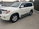 Toyota Land Cruiser 2015 года за 27 000 000 тг. в Алматы – фото 2