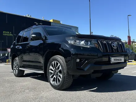 Toyota Land Cruiser Prado 2022 года за 39 600 000 тг. в Шымкент