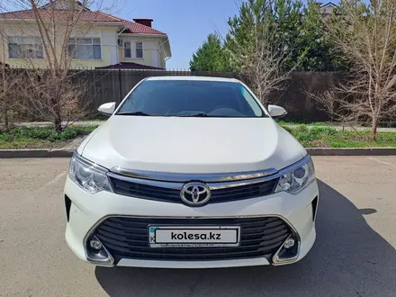 Toyota Camry 2017 года за 10 700 000 тг. в Астана – фото 30
