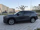 Toyota Highlander 2021 года за 24 000 000 тг. в Актау