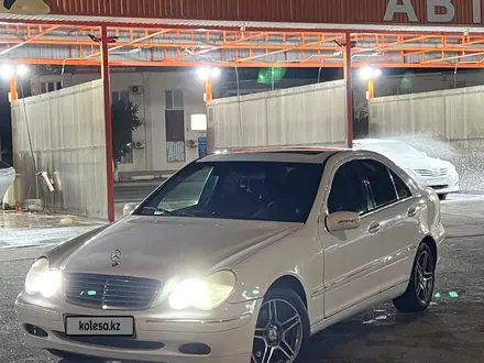 Mercedes-Benz C 240 2000 года за 3 100 000 тг. в Атырау – фото 6