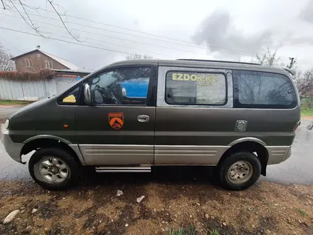 Hyundai Starex 2001 года за 4 000 000 тг. в Алматы – фото 3