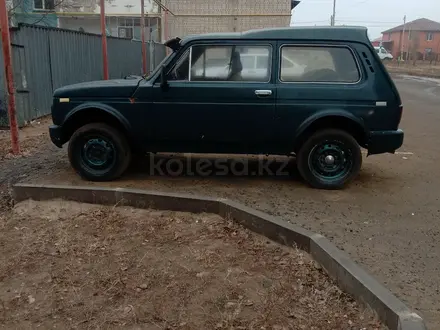 ВАЗ (Lada) Lada 2121 2000 года за 800 000 тг. в Актобе – фото 2