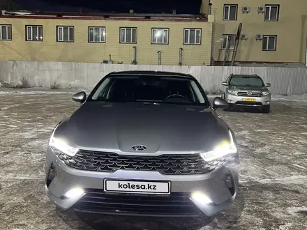 Kia K5 2021 года за 15 500 000 тг. в Уральск – фото 4