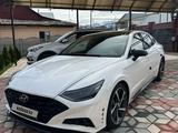 Hyundai Sonata 2021 года за 13 500 000 тг. в Алматы