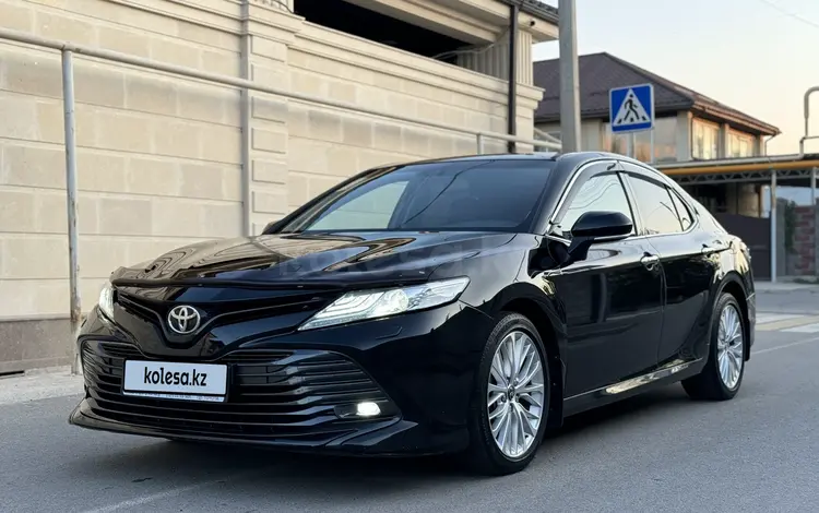 Toyota Camry 2018 годаүшін12 850 000 тг. в Алматы