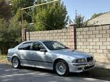 BMW 528 1996 года за 3 200 000 тг. в Шымкент