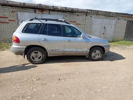 Hyundai Santa Fe 2003 года за 3 500 000 тг. в Лисаковск – фото 3