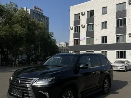 Lexus LX 570 2017 года за 40 000 000 тг. в Алматы – фото 2