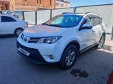 Toyota RAV4 2013 годаүшін10 500 000 тг. в Астана