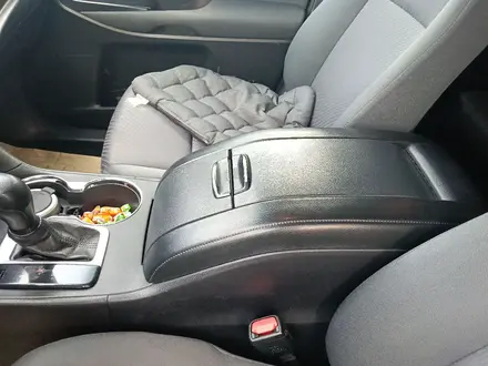 Toyota Highlander 2018 года за 14 000 000 тг. в Атырау – фото 2
