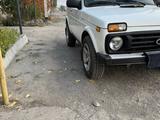 ВАЗ (Lada) Lada 2131 (5-ти дверный) 2014 года за 2 500 000 тг. в Алматы – фото 2