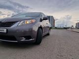 Toyota Sienna 2015 годаүшін14 000 000 тг. в Астана – фото 2