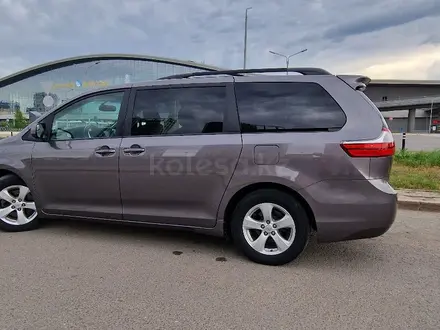 Toyota Sienna 2015 года за 14 000 000 тг. в Астана – фото 8