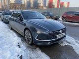 Hyundai Sonata 2021 года за 13 300 000 тг. в Алматы