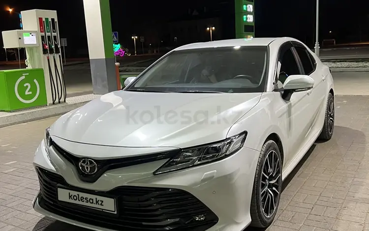 Toyota Camry 2018 года за 15 800 000 тг. в Кызылорда