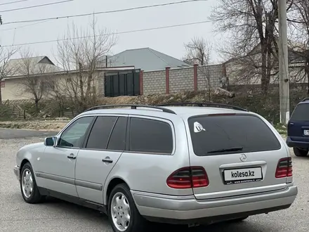 Mercedes-Benz E 220 1998 года за 2 850 000 тг. в Шымкент – фото 6