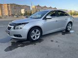 Chevrolet Cruze 2011 года за 3 700 000 тг. в Актобе – фото 4